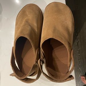 Ugg goldenstar clog